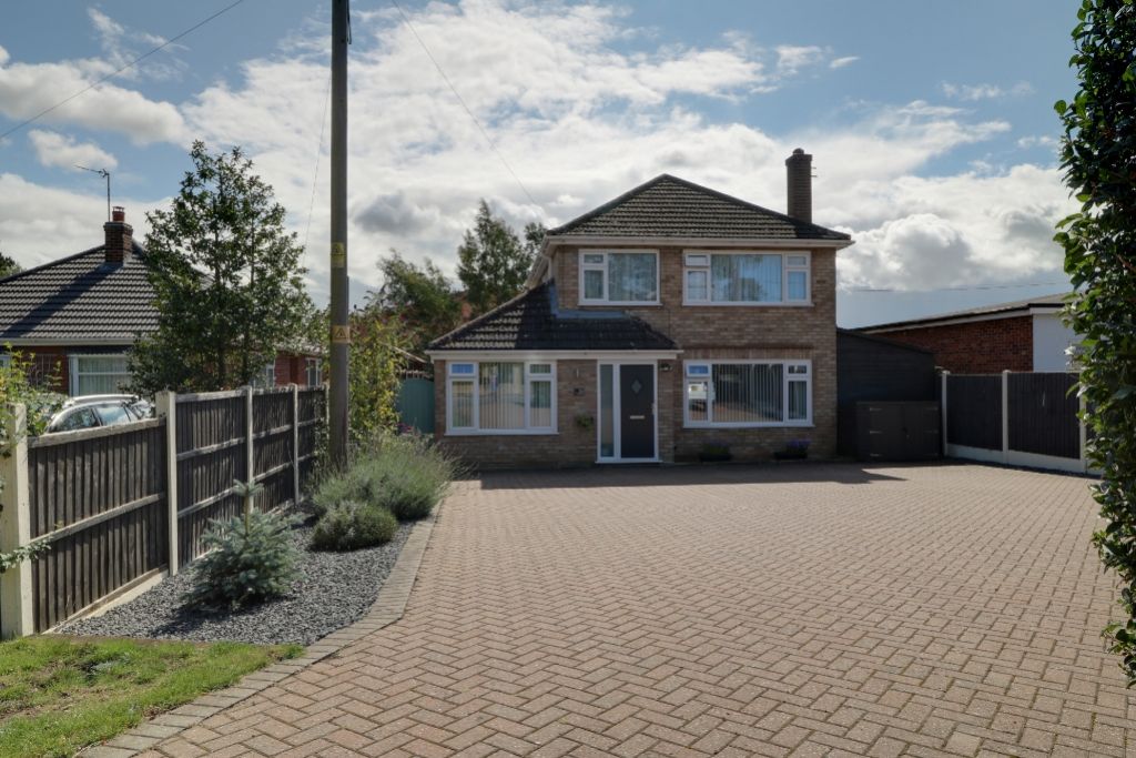 3 bed detached house for sale in Boston Road, Heckington, Sleaford