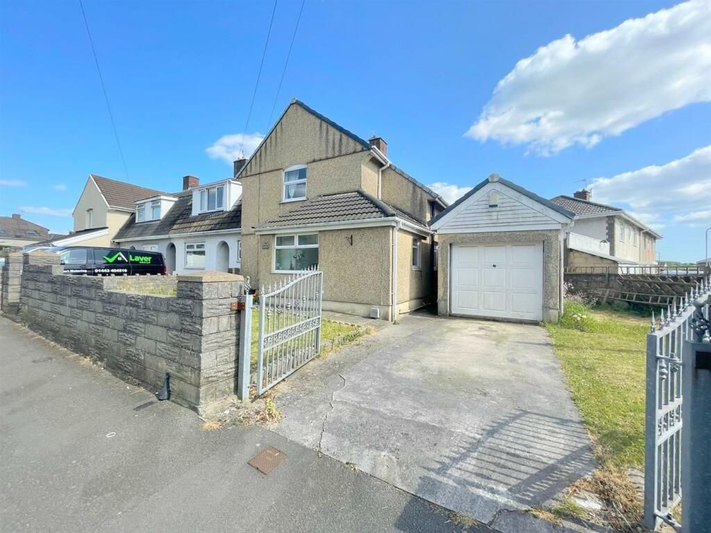 3 bed semidetached house for sale in North Avenue, Kenfig Hill
