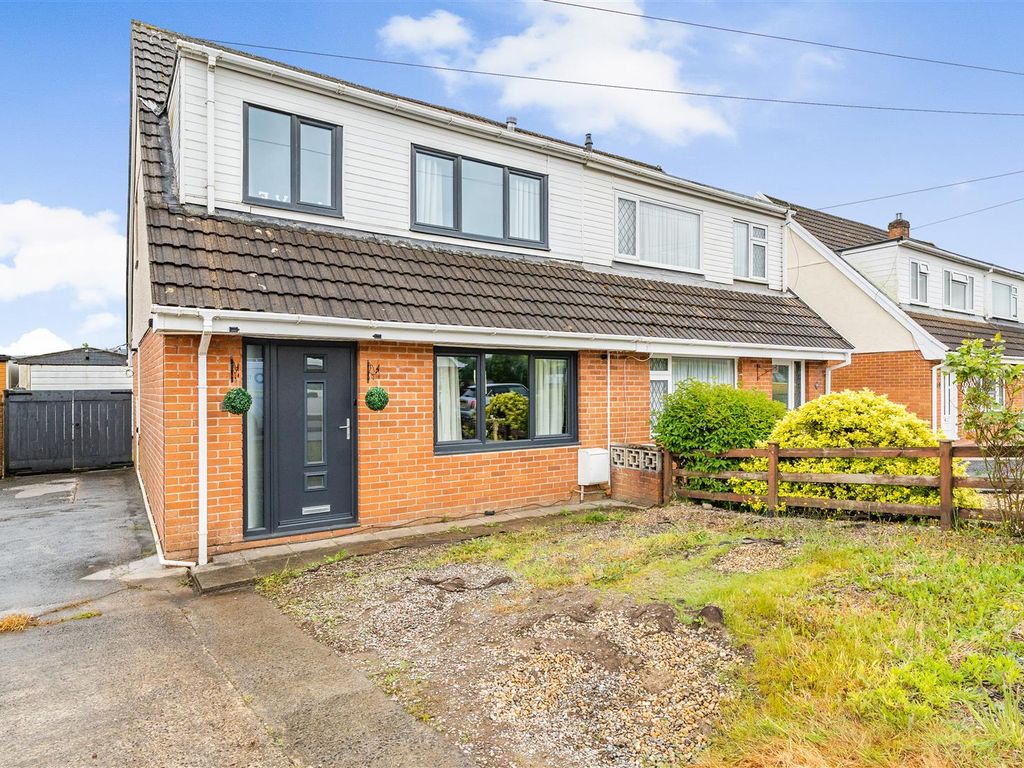 3 bed semidetached house for sale in Teglan Park, Tycroes, Ammanford