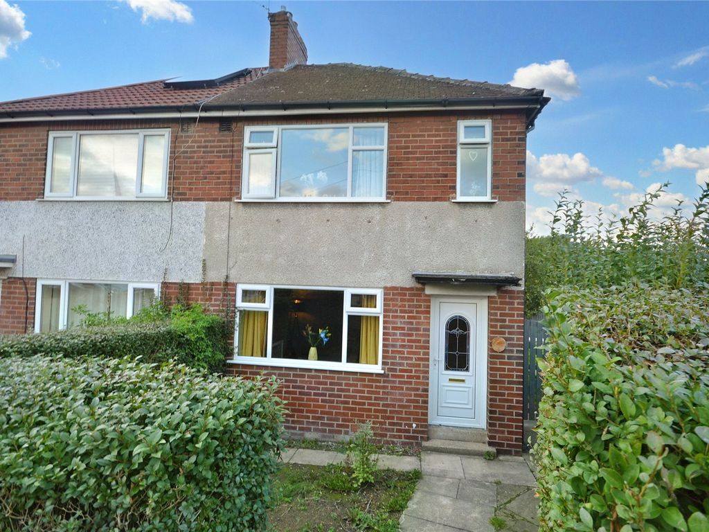 3 bed semidetached house for sale in Parkwood Road, Leeds, West