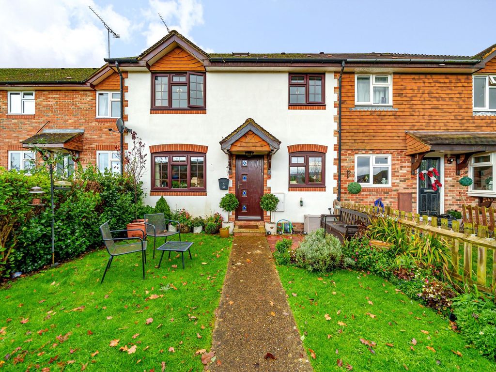 2 bed terraced house for sale in Robinwood Drive, Seal, Sevenoaks, Kent