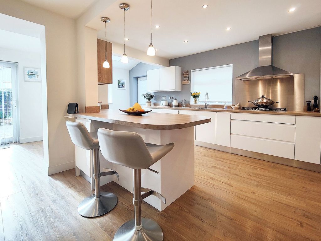 3 bed semidetached house for sale in Whinfell Drive, Lancaster LA1, £