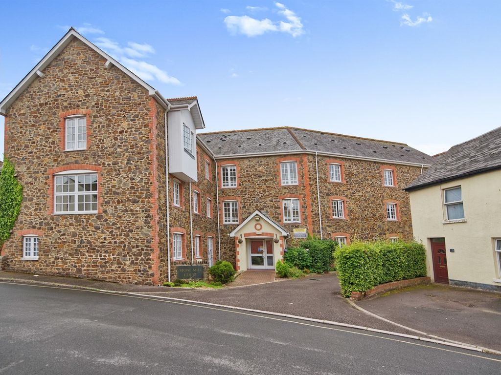 1 bed flat for sale in Park Terrace, Minehead TA24, £86,000 Zoopla