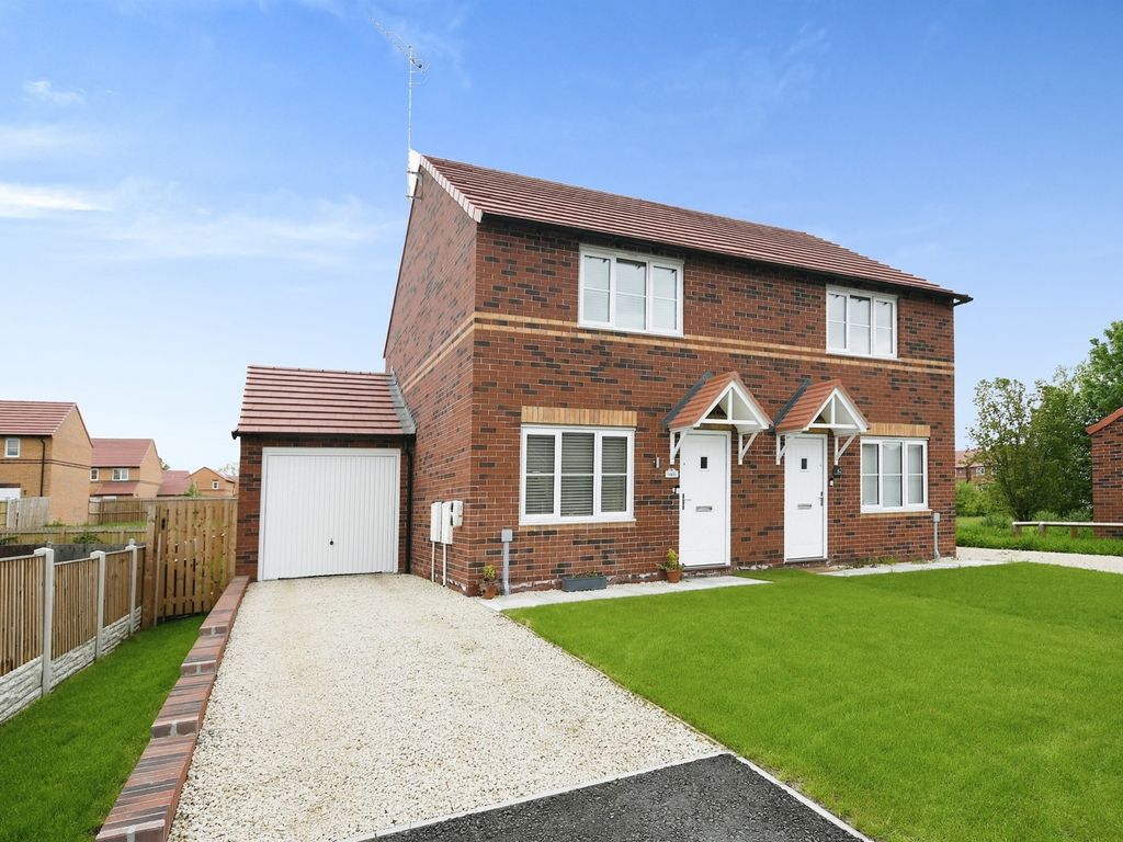 2 bed semidetached house for sale in Staveley Road, Poolsbrook
