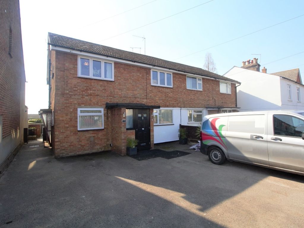 2 bed to rent in Southgate Road, Potters Bar EN6 Zoopla