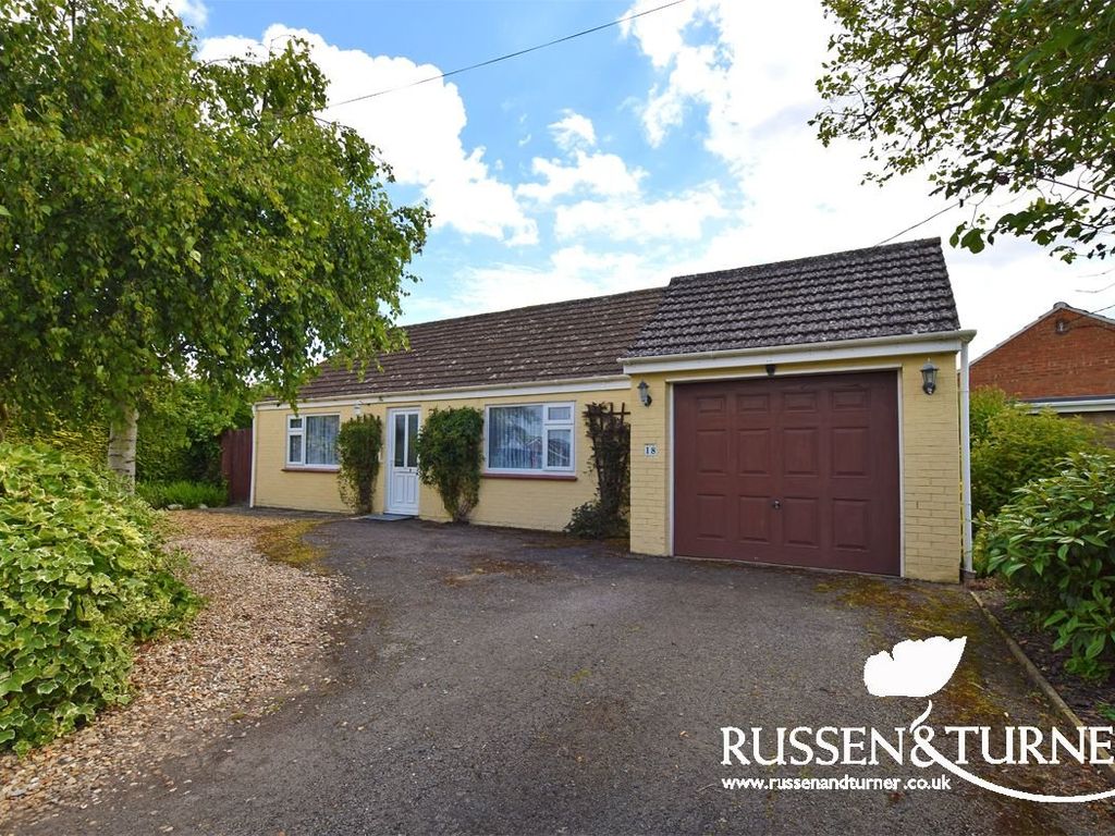 2 bed bungalow for sale in Rookery Road, Clenchwarton, King's Lynn PE34
