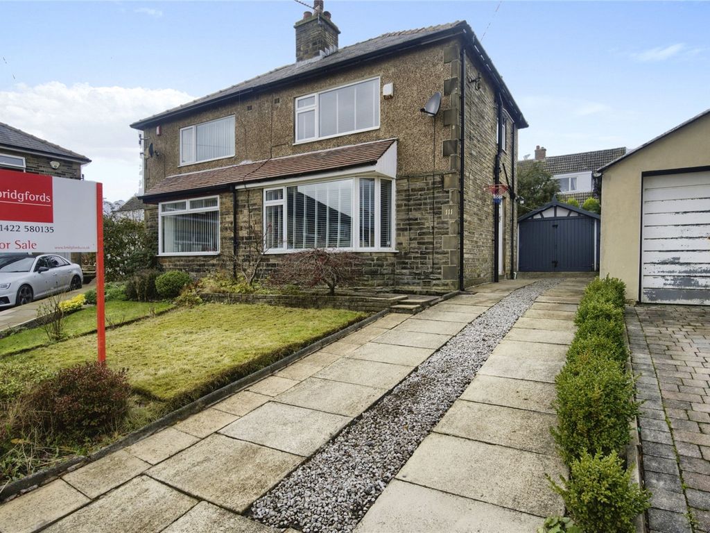 2 bed semidetached house for sale in Paddock Lane, Halifax HX2, £