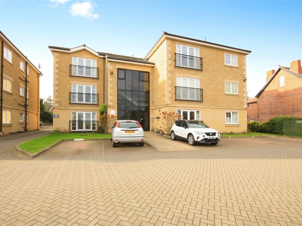 2 bed flat for sale in Broom Lane, Rotherham, South Yorkshire S60, £