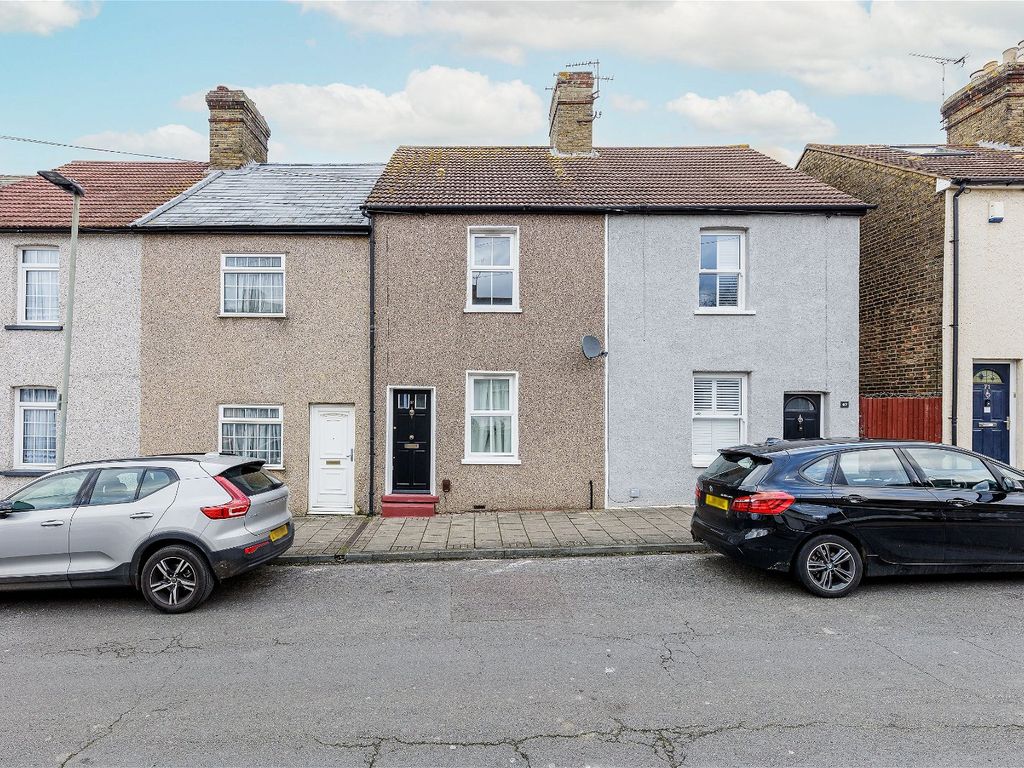 2 bed terraced house for sale in Hearns Road, Orpington BR5, £360,000