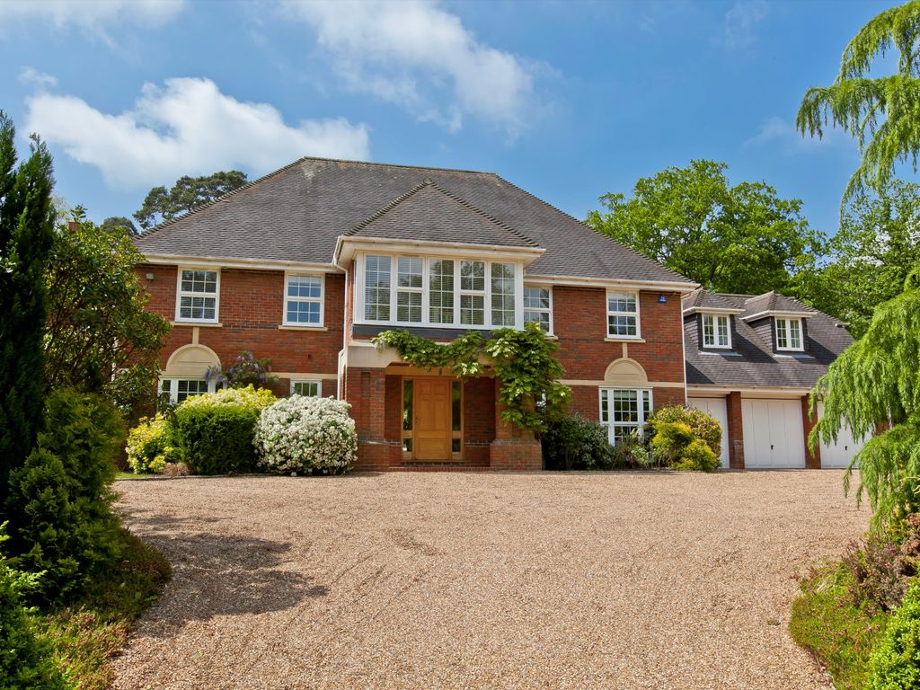 5 bed detached house to rent in Birds Hill Road, Leatherhead, Oxshott KT22, £12,500 pcm Zoopla