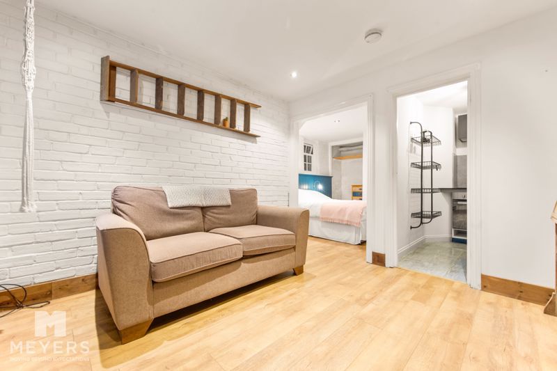 1 bed flat for sale in Poole Road, Wimborne BH21 Zoopla