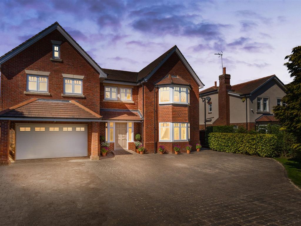 7 bed detached house for sale in Whinfell Road, Darras Hall, Ponteland