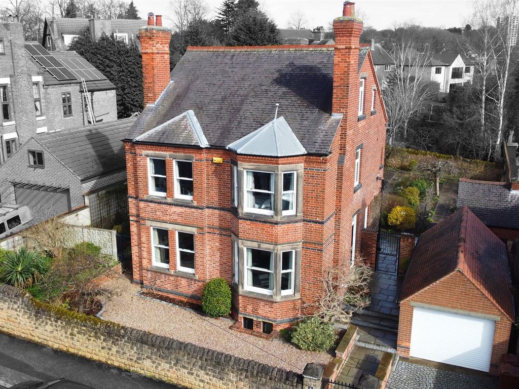 5 bed detached house for sale in Hardwick Road, Sherwood, Nottingham
