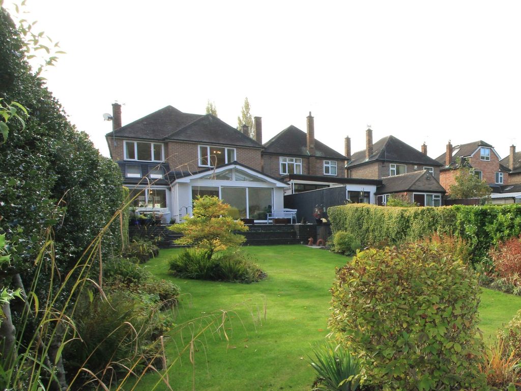 4 bed detached house for sale in Russell Avenue, Wollaton, Nottingham