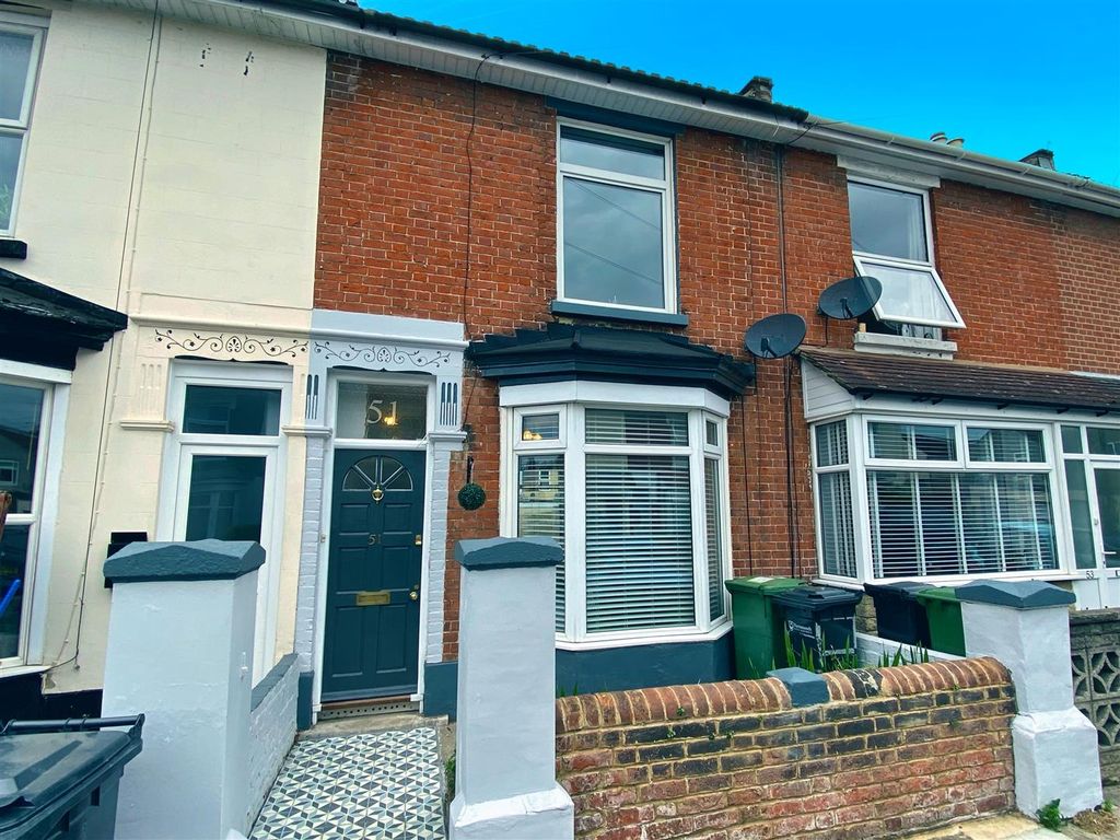 3 bed property to rent in Emsworth Road, Portsmouth PO2 Zoopla