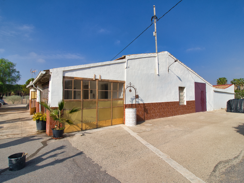 4 bed country house for sale in Elche, Alicante, Spain, £155,226 Zoopla