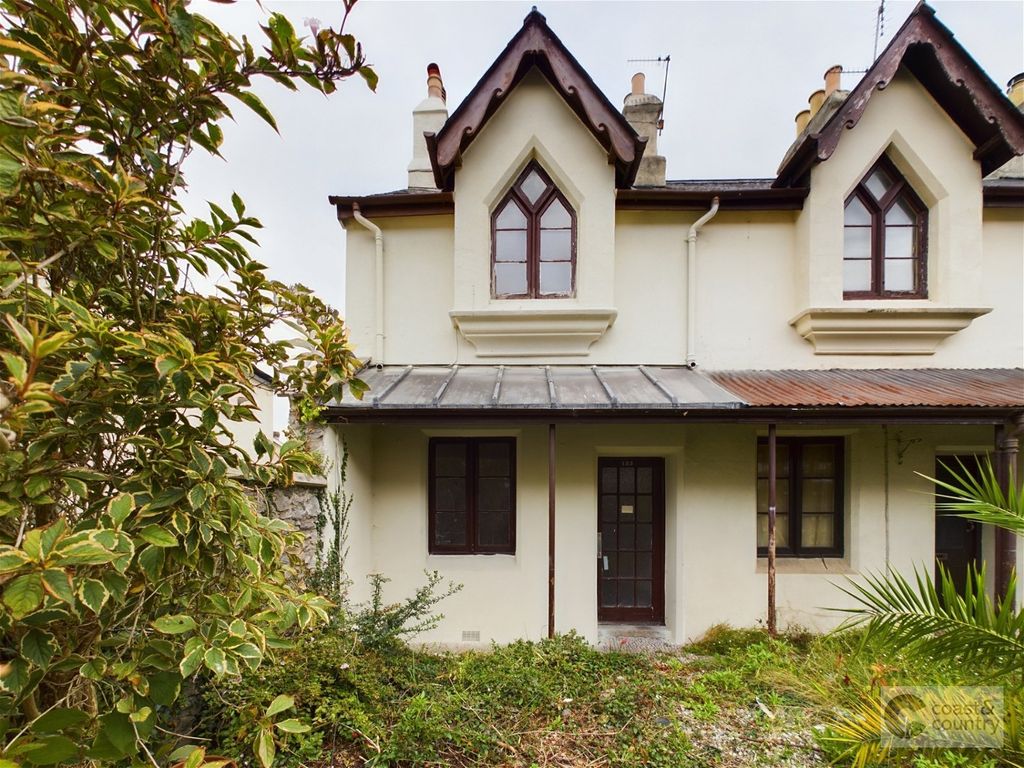 2 bed end terrace house for sale in East Street, Newton Abbot TQ12, £