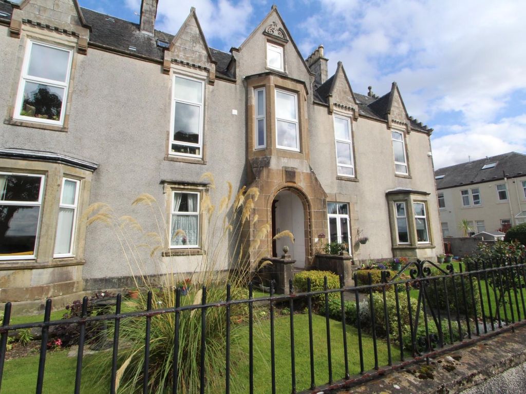 4 bed flat for sale in Acre Avenue, Largs KA30, £265,000 Zoopla