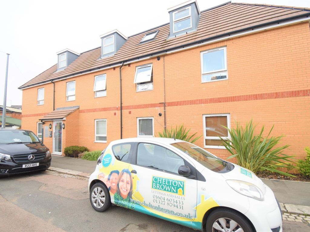 1 bed flat to rent in Ruskin Road, Kingsthorpe, Northampton NN2 Zoopla