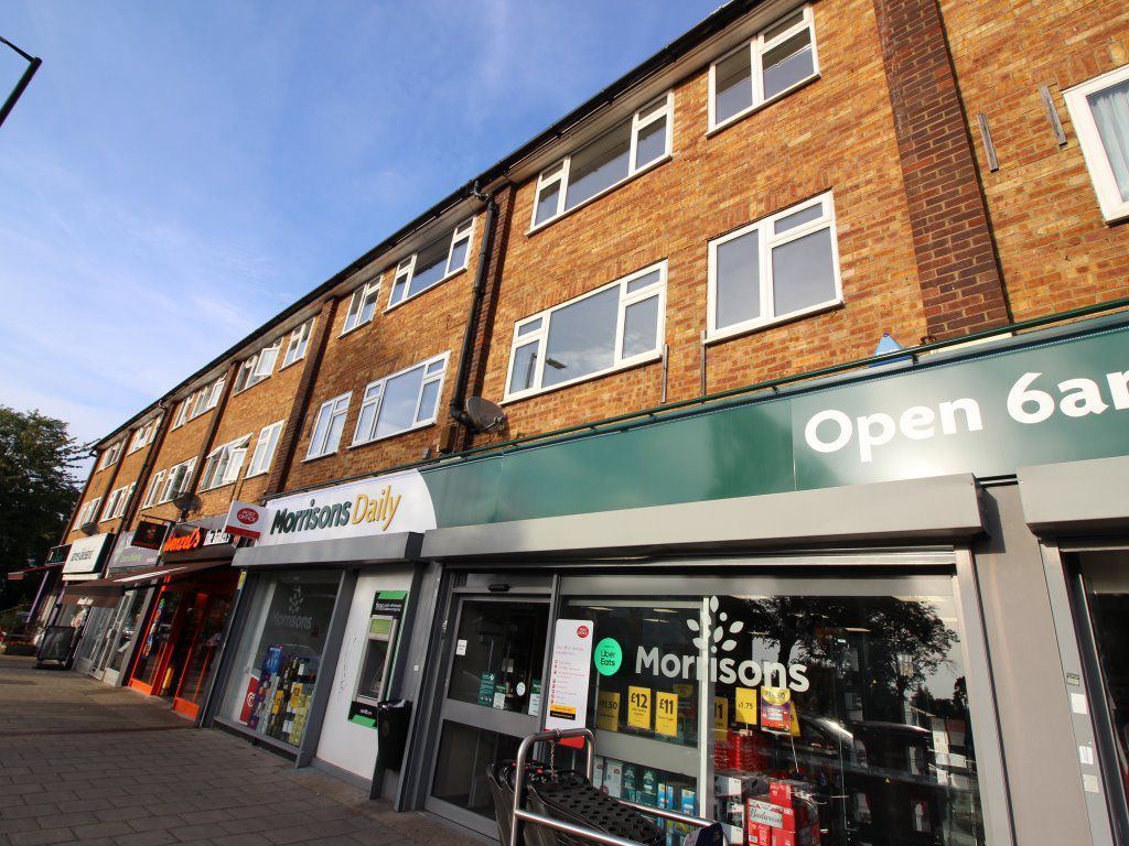 2 bed to rent in High Road, Bushey Heath, Bushey WD23, £