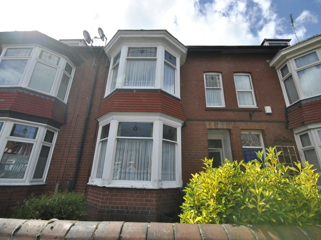 4 bed terraced house for sale in Osborne Road, Town Moor, Doncaster DN2