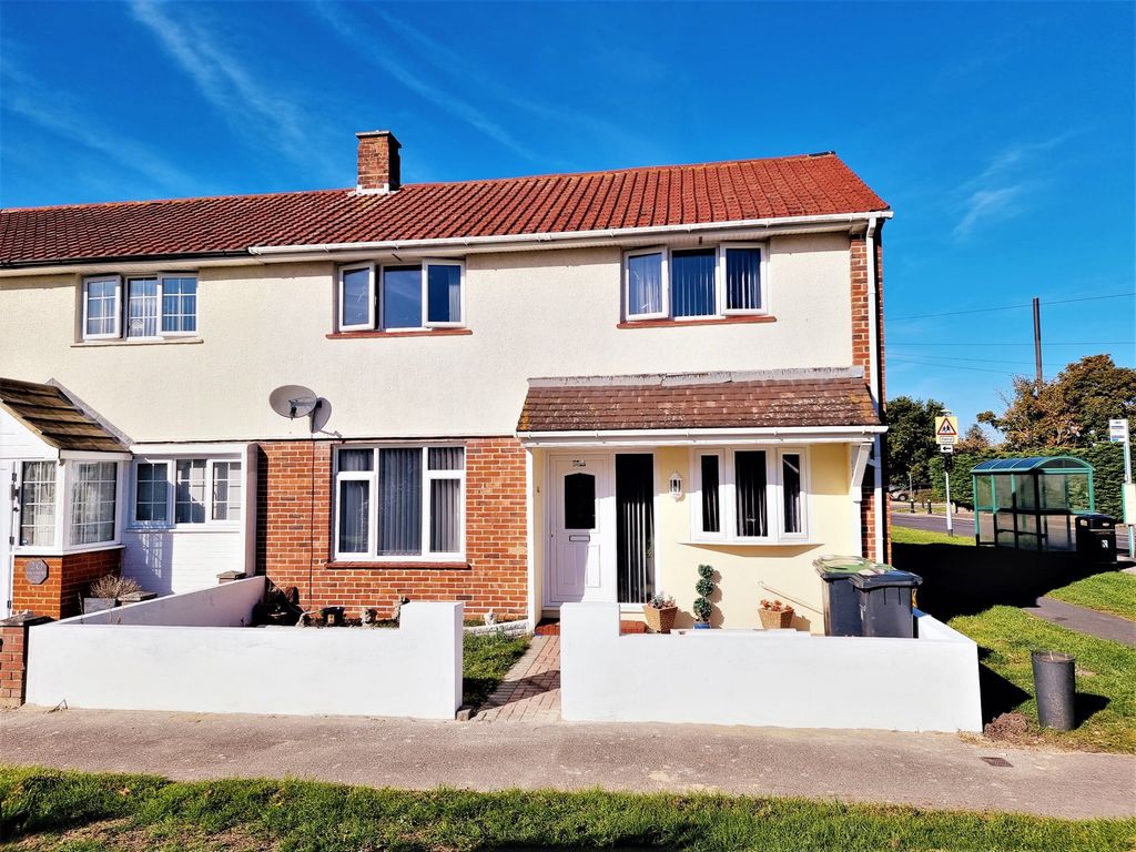3 bed terraced house for sale in Birchmore Close, Gosport PO13 Zoopla