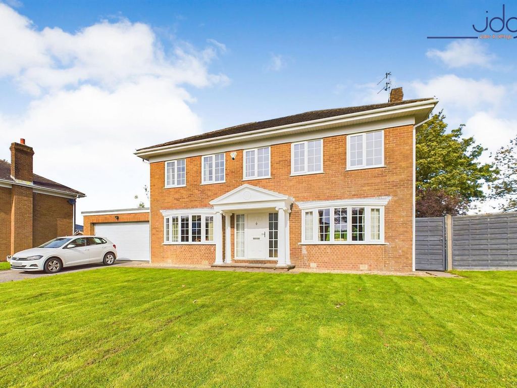 4 bed detached house for sale in Craiglands Court, Aldcliffe LA1, £