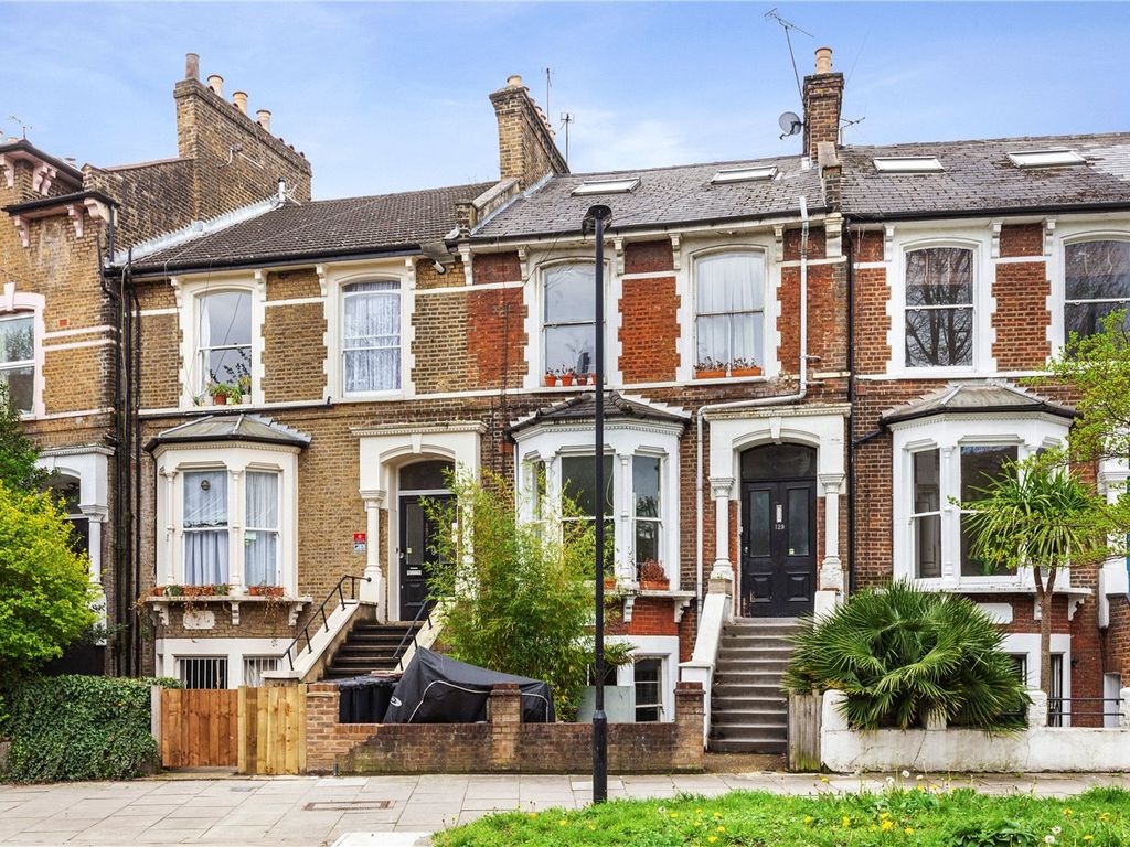 2 bed flat for sale in Amhurst Road, London E8, £500,000 Zoopla