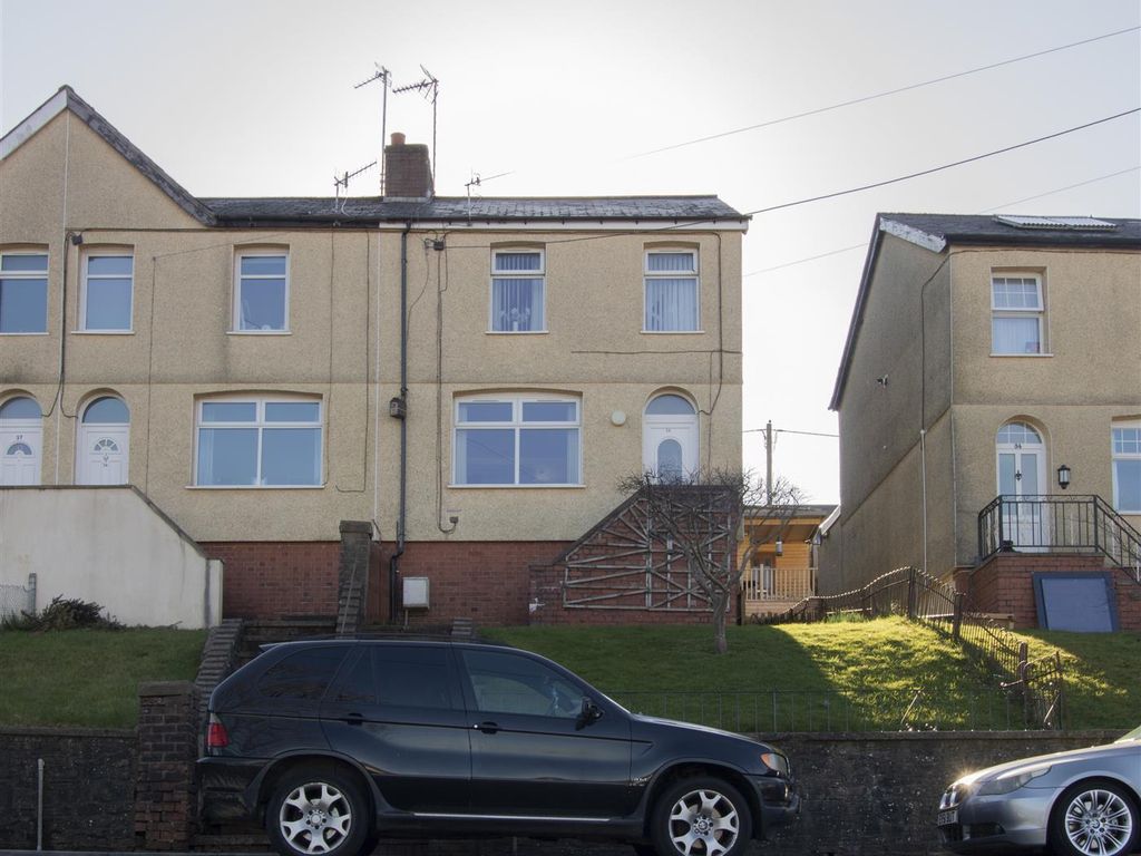 3 bed property for sale in Penywerlod Road, Markham, Blackwood NP12