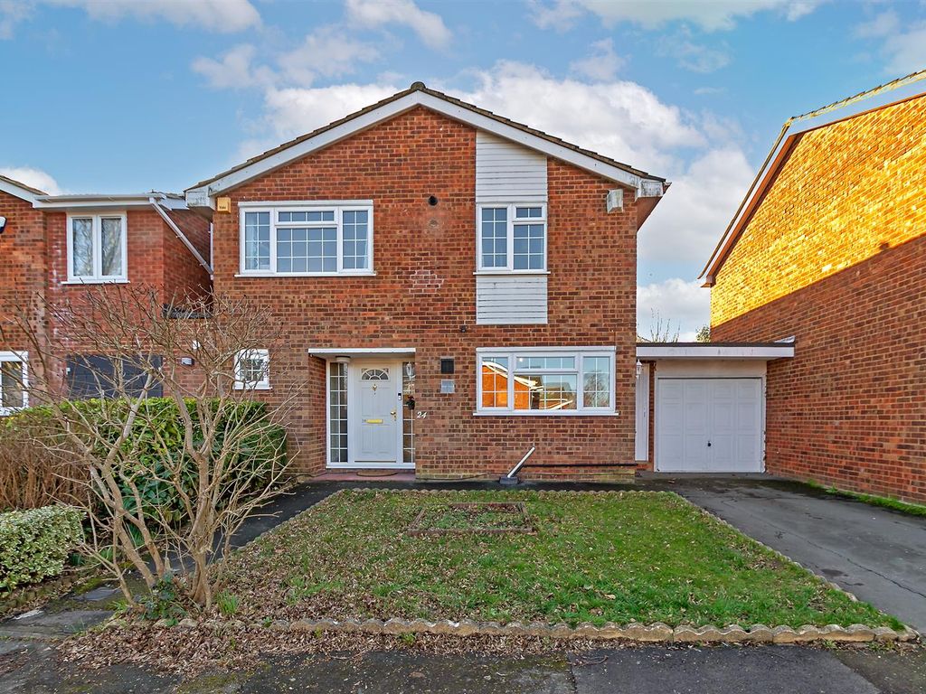 4 bed detached house for sale in Corinium Gate, St.Albans AL3, £825,000 Zoopla