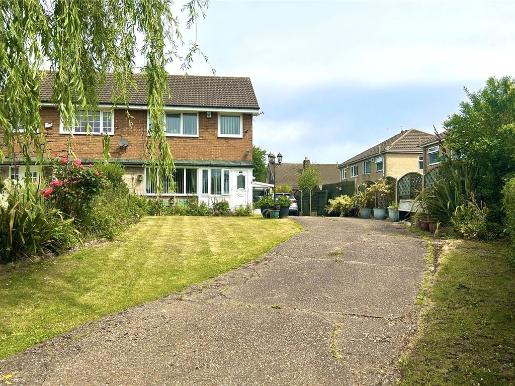 3 bed semidetached house for sale in Dalton Fold Road, Dalton