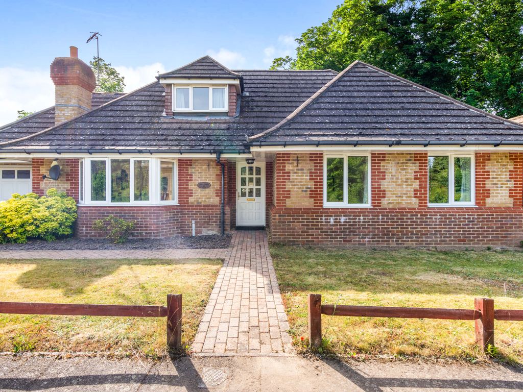 Larcombe Close, Croydon CR0  