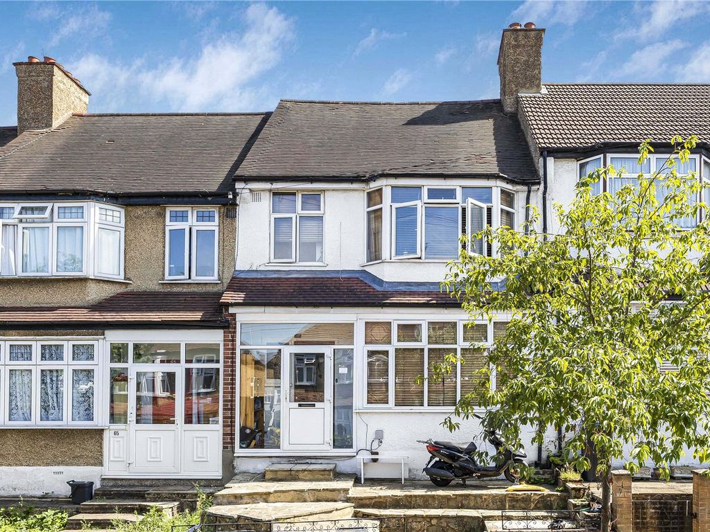4 bed terraced house for sale in Hatch Road, London SW16 Zoopla