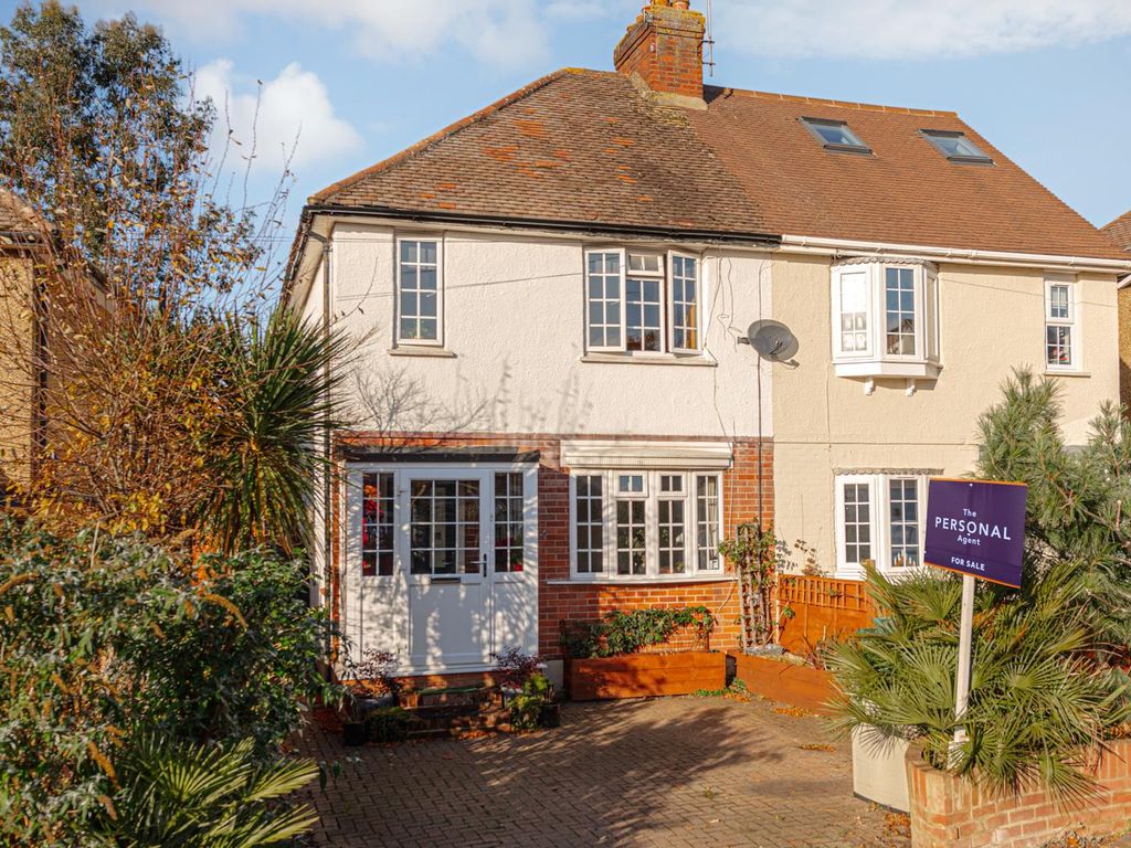 3 bed semidetached house for sale in The Crescent, Epsom KT18 Zoopla