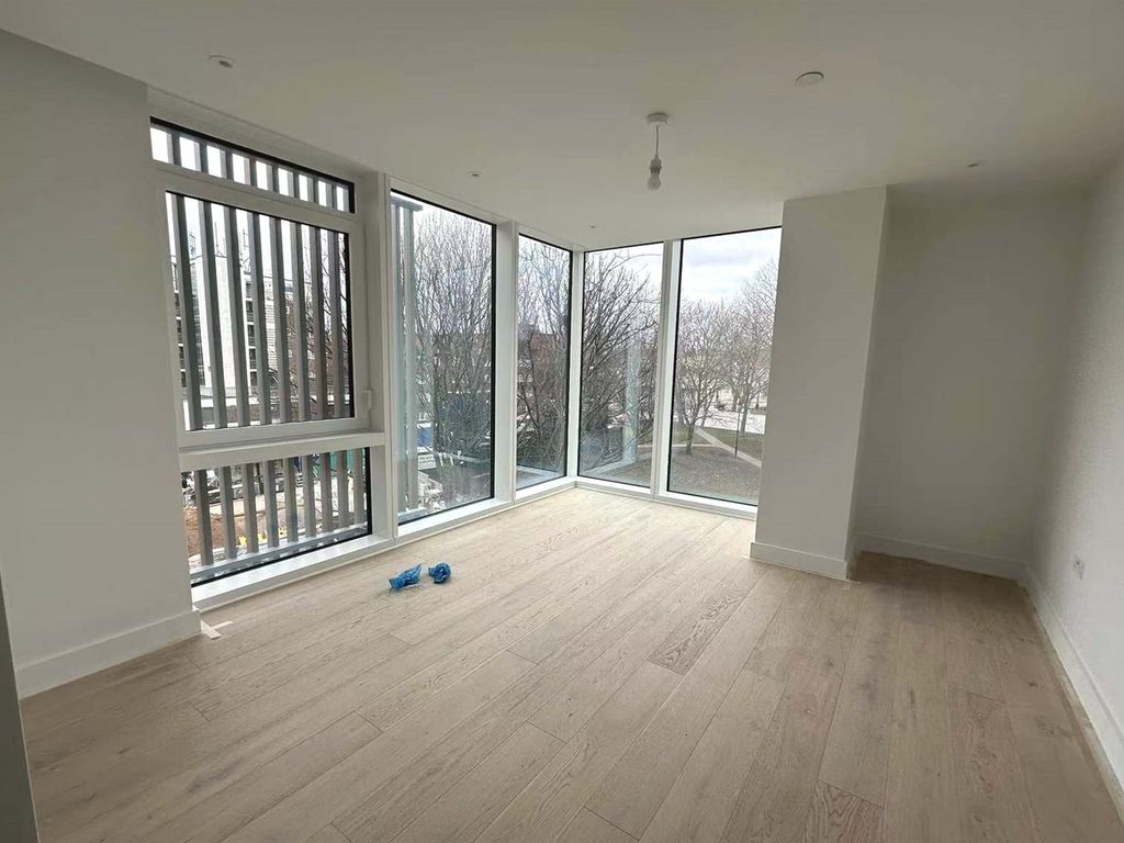 2 bed flat to rent in Grand Central Apartments, Brill Place NW1 Zoopla