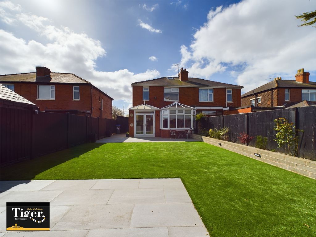 3 bed semidetached house for sale in Squires Gate Lane, Blackpool FY4