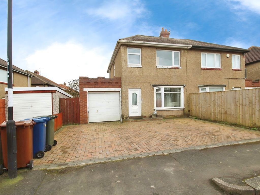 3 bed semidetached house for sale in Hillhead Drive, Newcastle Upon Tyne, Tyne And Wear NE5, £