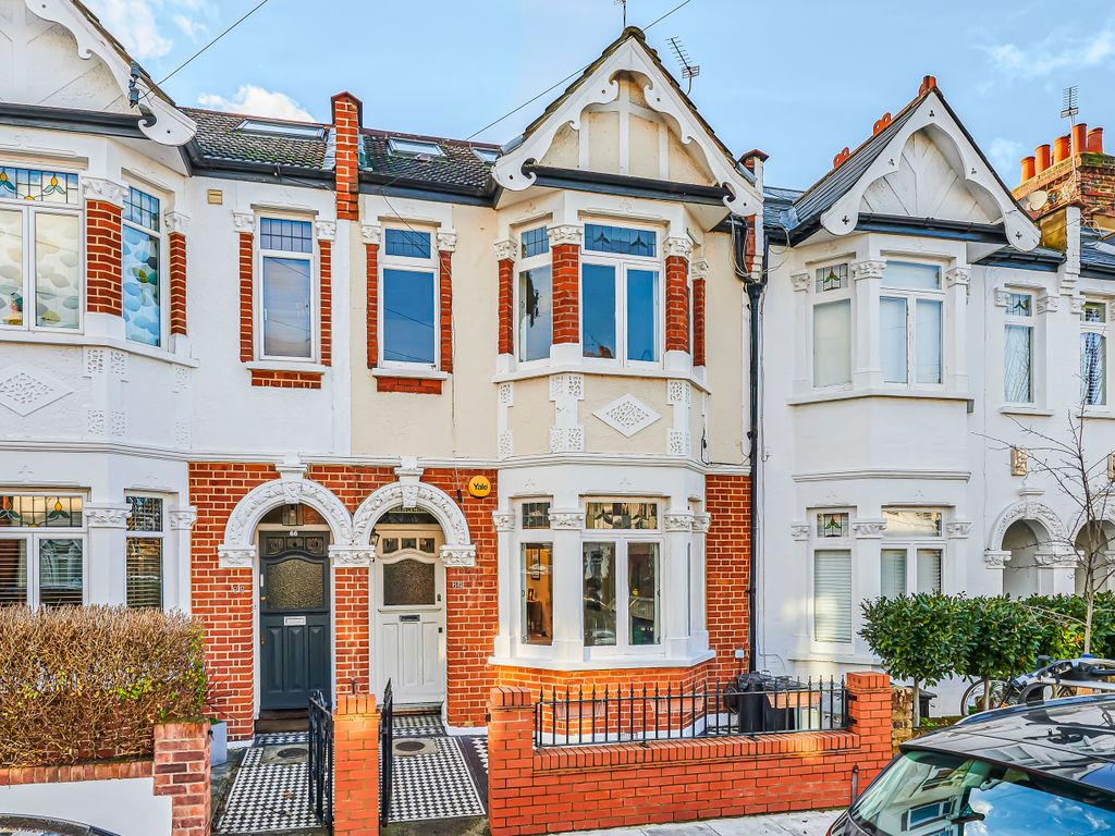 Muncaster Road, London SW11