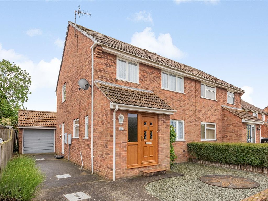 3 bed semidetached house for sale in Elm Wood Close, Swalecliffe