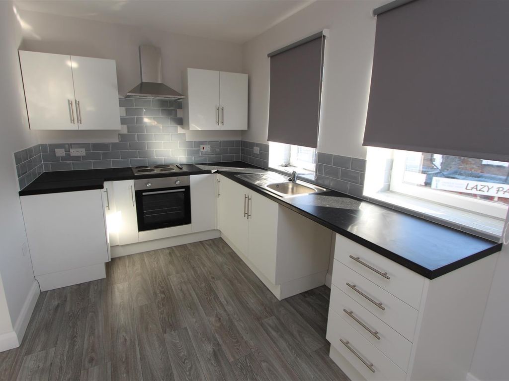 2 bed flat to rent in Flat B, Clive Street, Caerphilly CF83 Zoopla