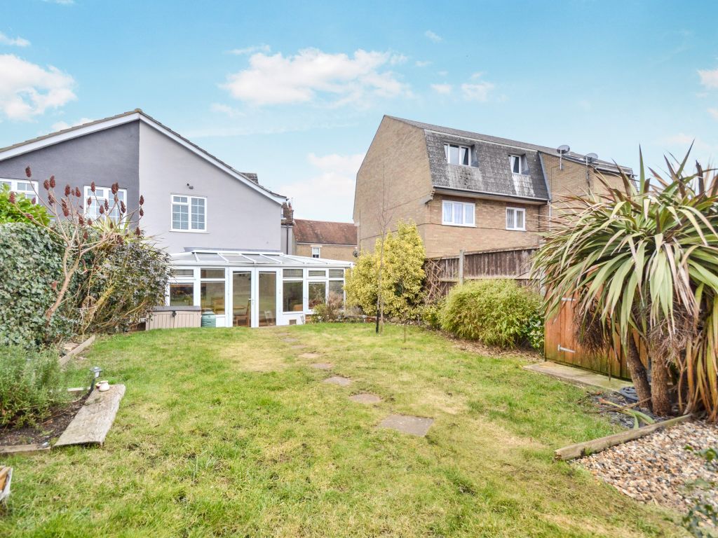 3 bed cottage for sale in Crosshall Road, Eaton Ford, St. Neots PE19