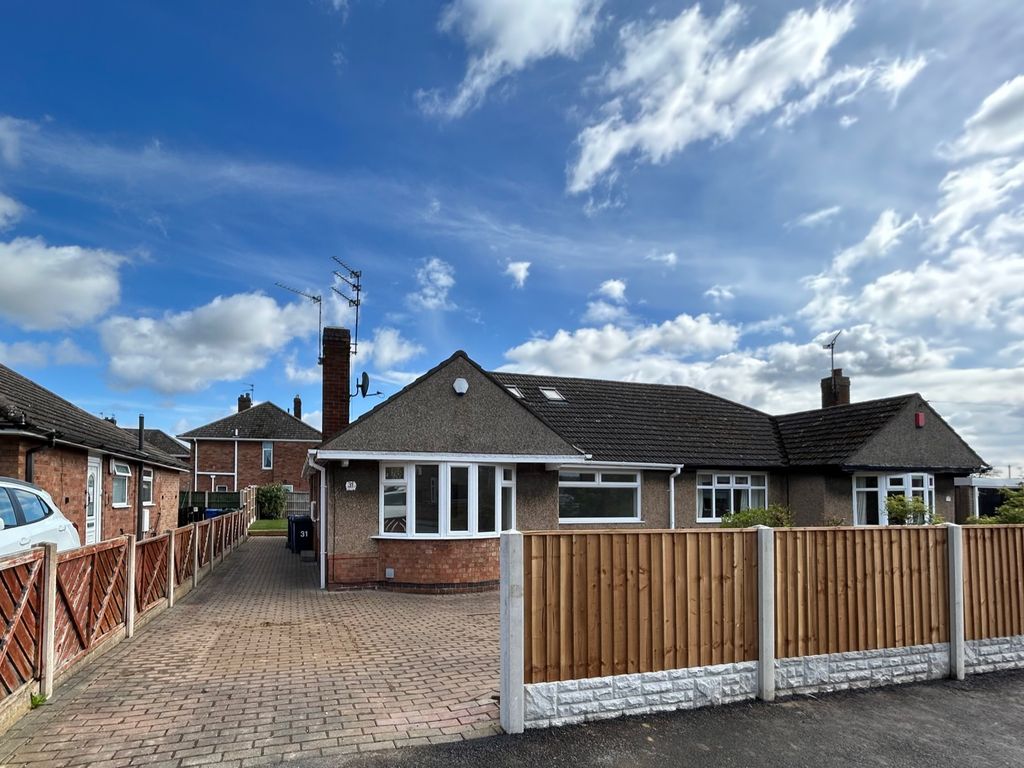 2 bed bungalow to rent in Croft Road, Balby, Doncaster DN4 Zoopla