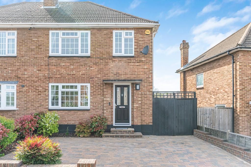 3 bed semidetached house for sale in Ridgeway Crescent, Orpington