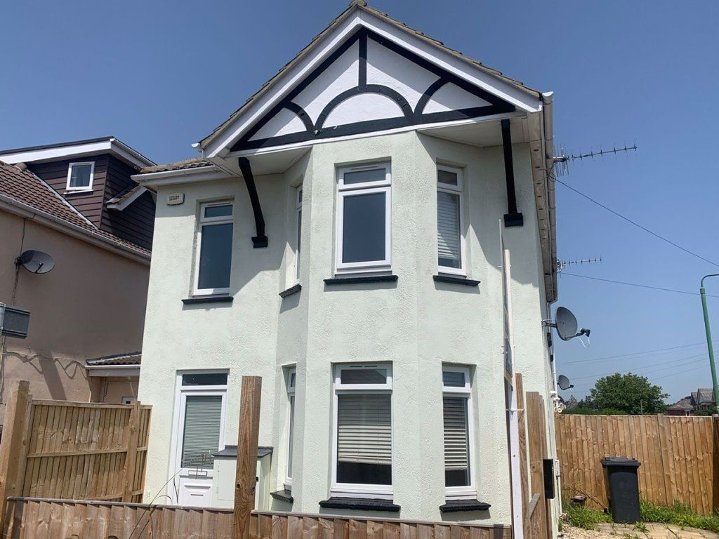 2 bed property to rent in Shaftesbury Road, Bournemouth BH8 Zoopla