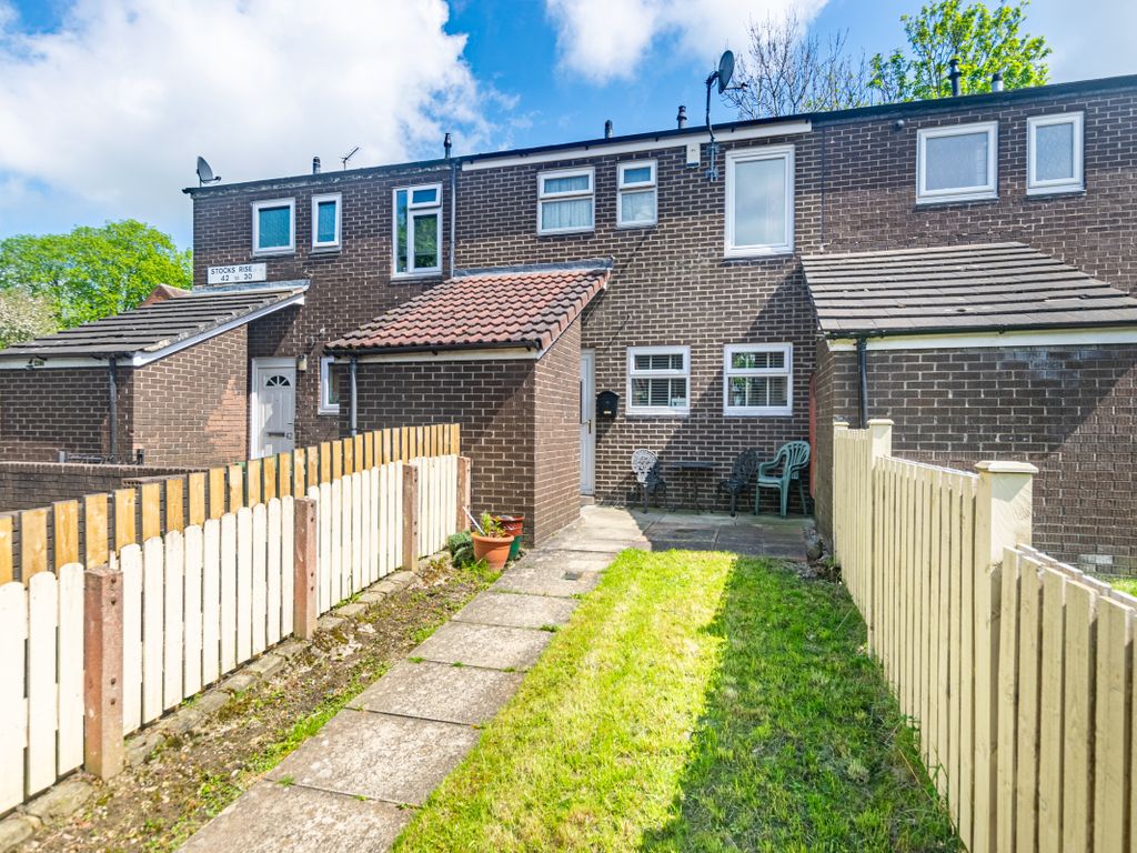 3 bed terraced house for sale in Stocks Rise, Leeds LS14, £165,000 Zoopla