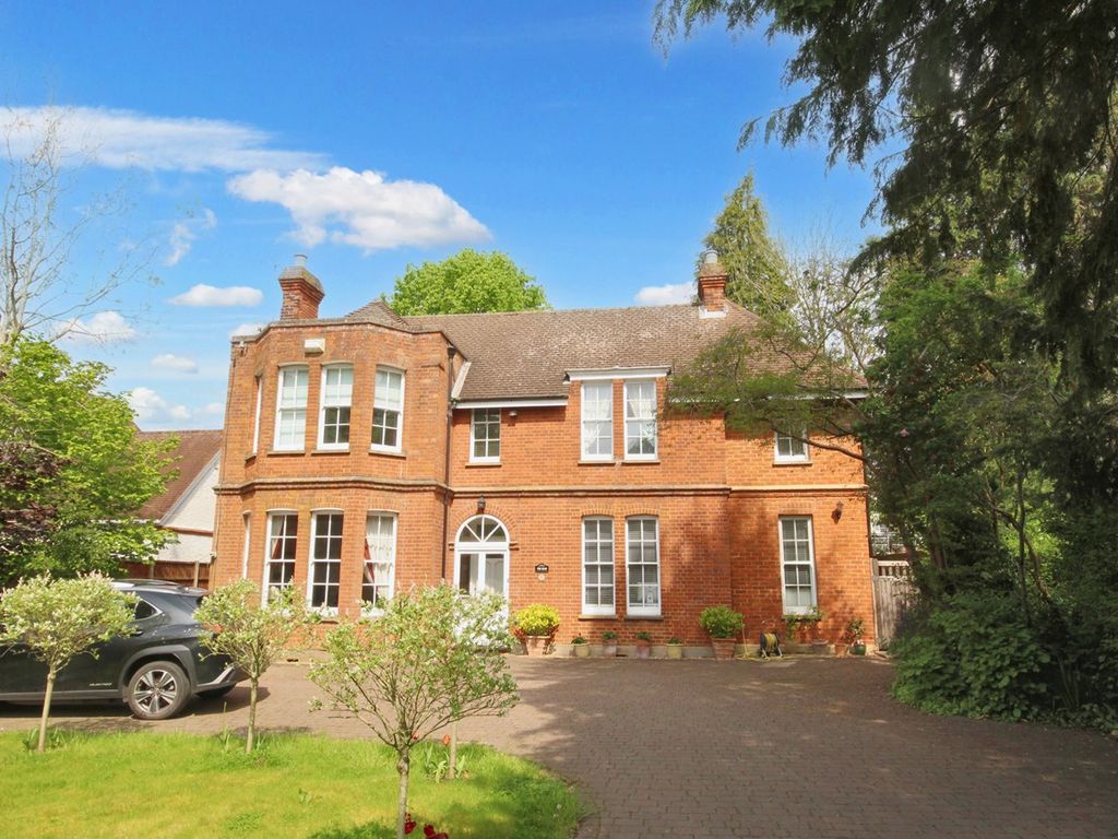 Detached house for sale in Hitchin Road, Letchworth Garden City SG6, £1,700,000 Zoopla