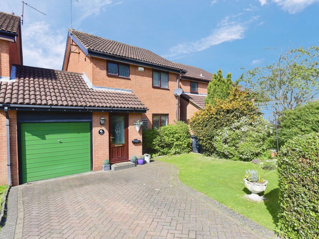 3 bed detached house for sale in Wardlow Close, West Hunsbury NN4 Zoopla