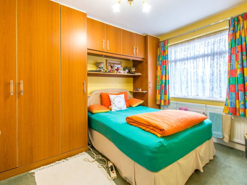 3 bed terraced house to rent in Burwell Road, Leyton, London E10 Zoopla