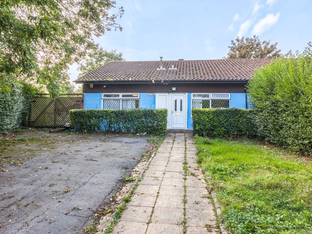 3 bed terraced bungalow for sale in Jonathans, Coffee Hall, Milton