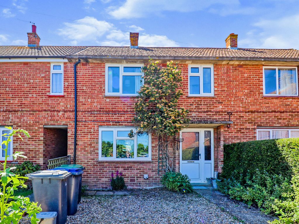 3 bed terraced house for sale in St. Vincents Close, Littlebourne